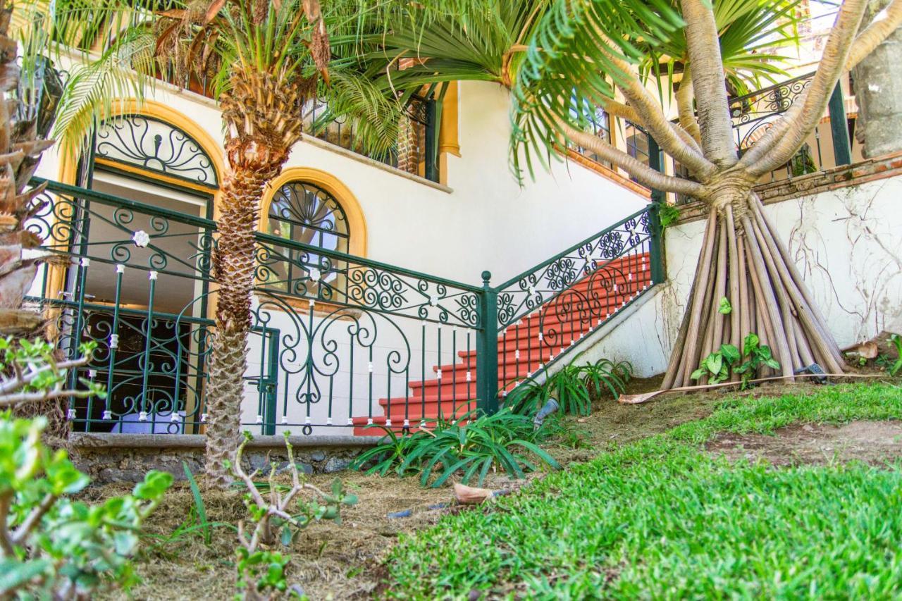 Casa Galeana- Tropical 1-Bd 1-Wc Mountain Top Luxury Suite With Stunning Views 아히힉 외부 사진