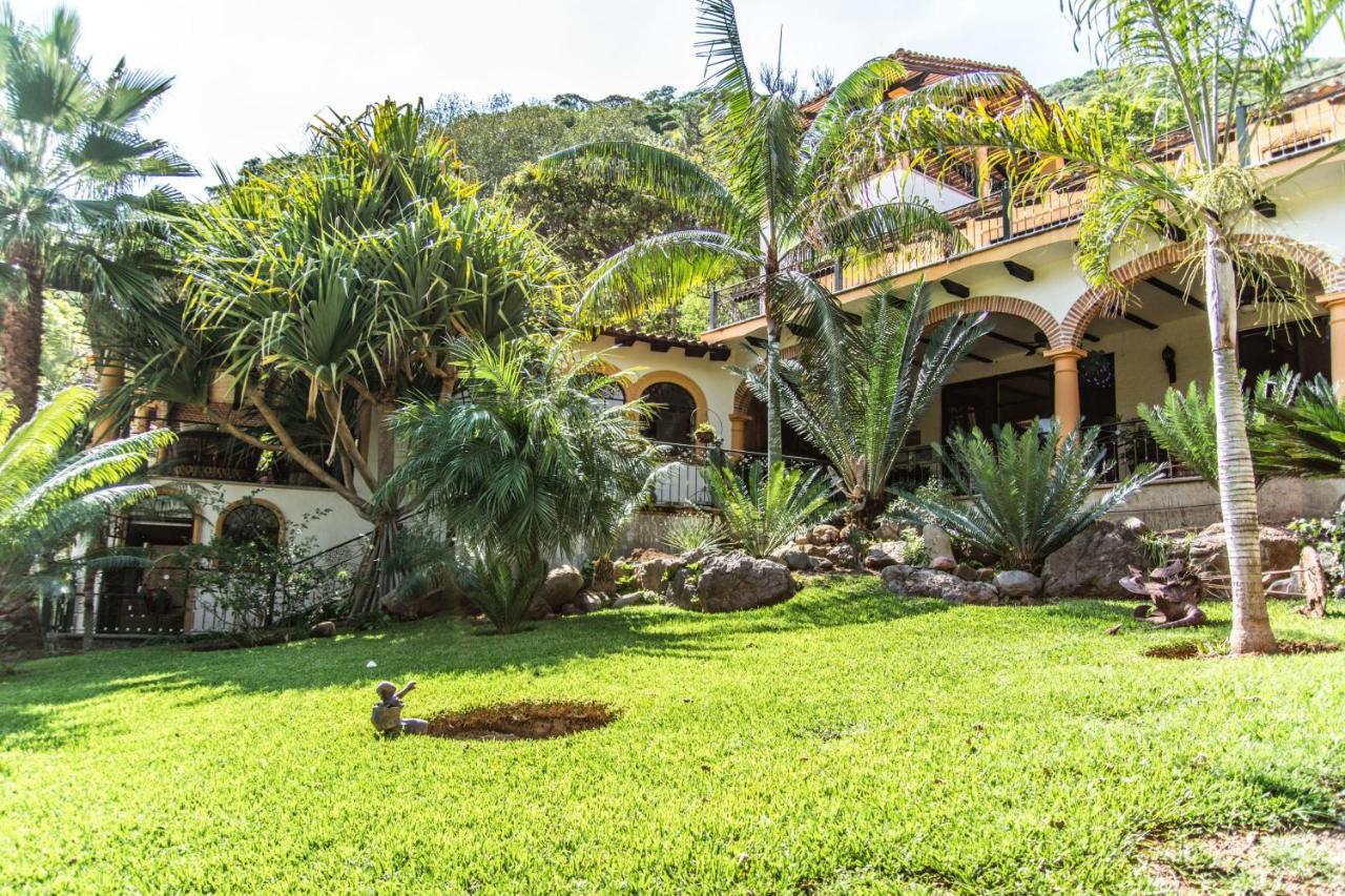 Casa Galeana- Tropical 1-Bd 1-Wc Mountain Top Luxury Suite With Stunning Views 아히힉 외부 사진