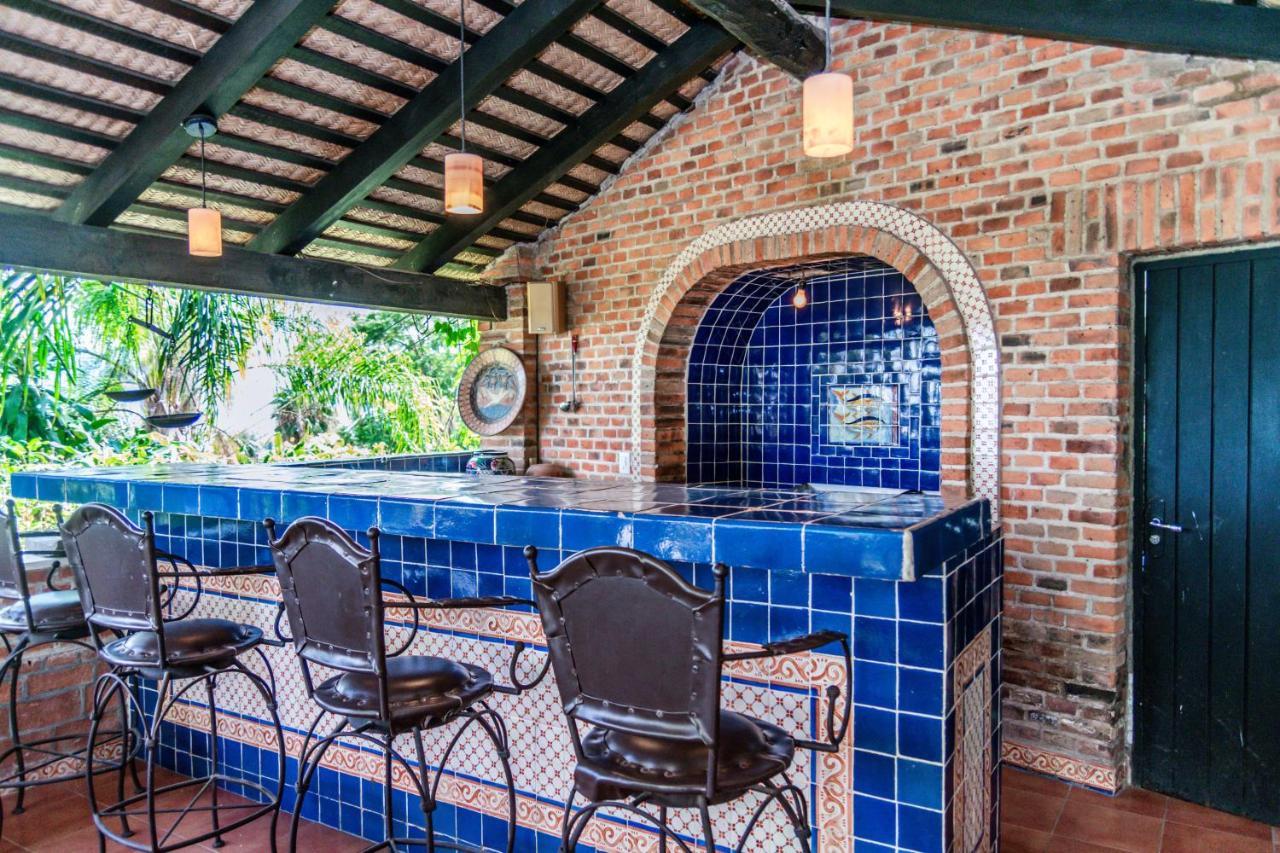 Casa Galeana- Tropical 1-Bd 1-Wc Mountain Top Luxury Suite With Stunning Views 아히힉 외부 사진