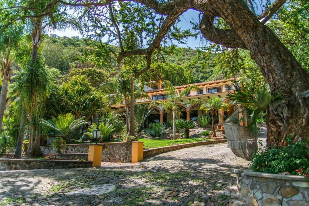 Casa Galeana- Tropical 1-Bd 1-Wc Mountain Top Luxury Suite With Stunning Views 아히힉 외부 사진
